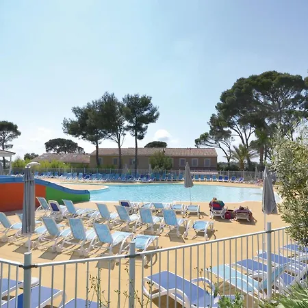 Nice In With Outdoor Swimming Pool Holiday home