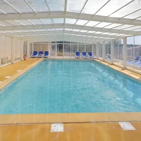 Tatil Evi Nice In With Outdoor Swimming Pool Calvisson